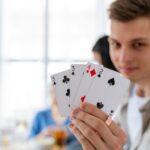 Значение карты Король Жезлов в отношениях