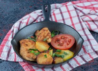 Котлеты из фарша на сковороде: простой рецепт