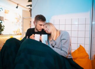 Как пожелать спокойной ночи любимому