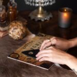 8 Пентаклей Таро: Действия мужчины