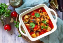 Минтай с овощами в мультиварке