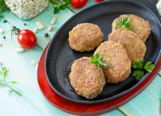 Куриные печеночные котлеты: сочность в каждом куске