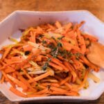 Огурец и корейская морковь в освежающем салате