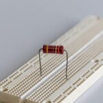 Тестер для проверки транзисторов и конденсаторов