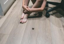 Чешется палец на ноге: народные приметы и суеверия