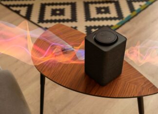 Как Включить Алису на Лайт Колонке