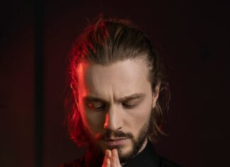 Гадание: Позвонит ли загаданный мужчина?