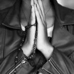 Заголовок: Молитва от сглаза и зависти: церковные средства защиты