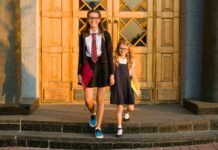 Выбор одежды для мамы на 1 сентября