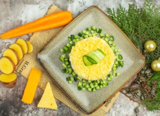 Огуречный салат на зиму