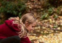 Толкование сна: подметать пол веником