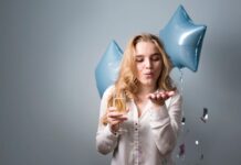 Поздравление с днем рождения женщине