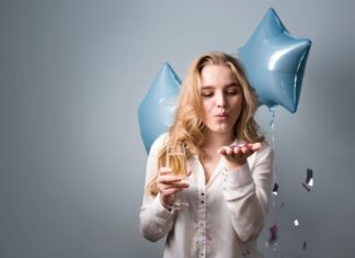 Поздравление с днем рождения женщине