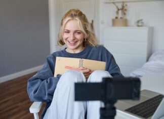 Скачать видео с Get Course