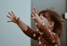 Приснилось: ребенок сломал руку