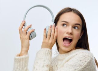 Как устранить тихий звук в наушниках