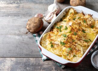 Картофель в духовке в сливках