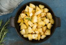 Картошка с курицей в сливочном соусе