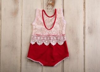 Схемы и описание детского платья крючком