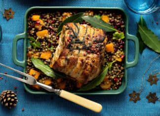 Утка с рисом в рукаве: секретный рецепт