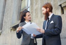 Заголовок: «Как избежать нареканий начальства: заговор»