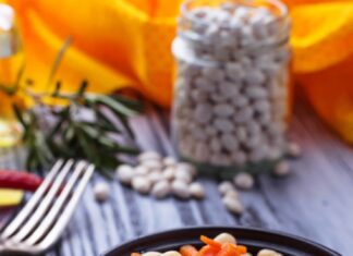 Овощное рагу с фасолью