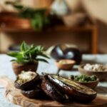 Баклажаны в духовке с чесноком