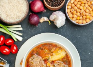 Куриный суп с фрикадельками: рецепт