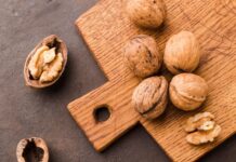 Грецкие орехи: значение сна для женщин