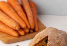 Морковный пирог в мультиварке: простой рецепт