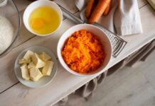 Морковная запеканка с творогом: рецепт