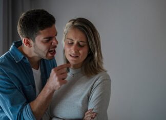 Заголовок: «Приворот парня: любовный заговор»