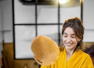 Женщине снится жарить пирожки: толкование сна