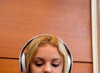 Яндекс Музыка: слушать без подписки