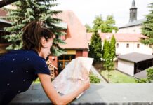 Как найти адрес проживания человека