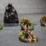 Толкование сна: к чему снятся могильные венки