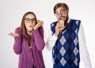 Как прикольно назвать беседу с друзьями