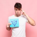 Заголовок: «Как написать мужчине, чтобы возбудить его»