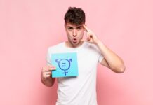 Заголовок: «Как написать мужчине, чтобы возбудить его»