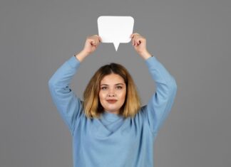 Думал ли он обо мне сегодня