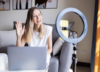 Ведение эфира в Лайке: практические советы