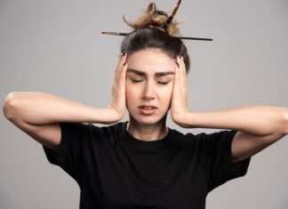 Приснилось ударили по голове: толкование сна