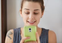 Звук пропал в голосовых сообщениях WhatsApp