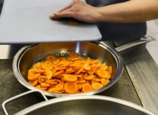 Оладушки из тыквы на сковороде