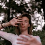 Приворожить девушку к себе: миф или реальность?