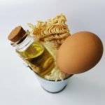 Маска из яйца и меда для волос