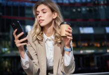 Удалить МТС Премиум с телефона